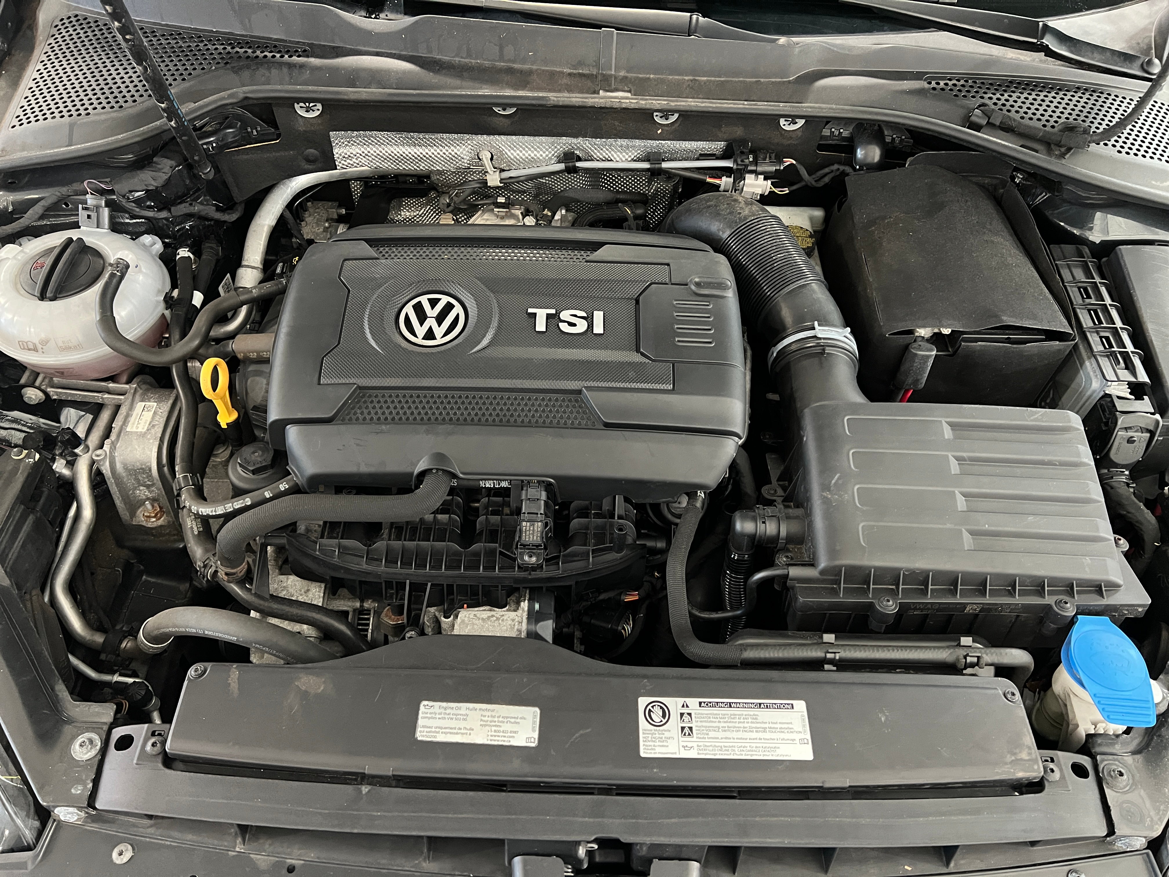 volkswagen golf gti 2017 3VW547AU0HM061102 image